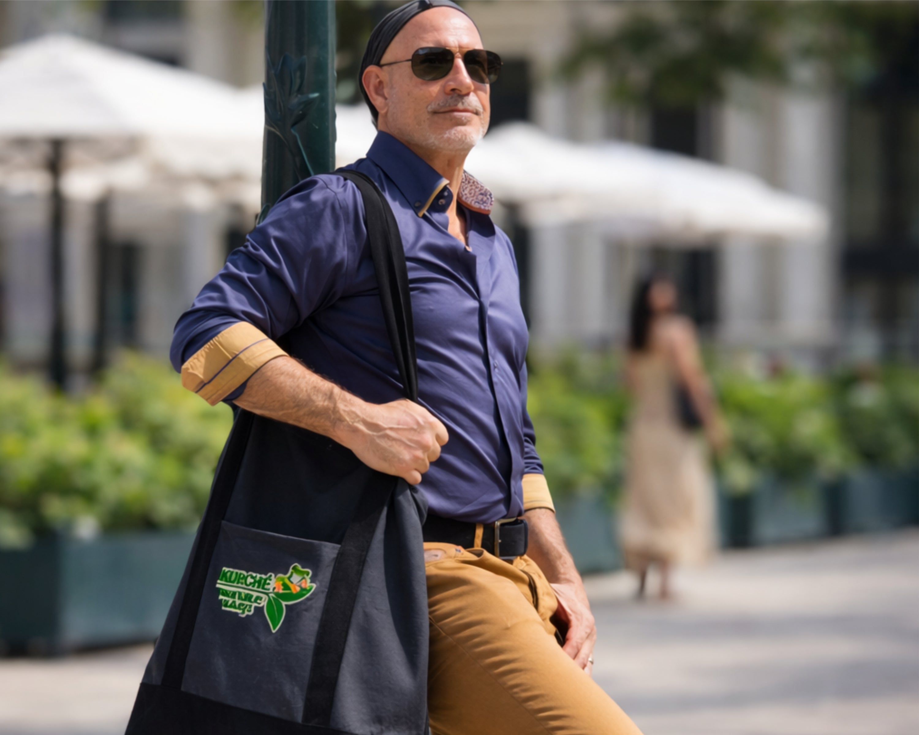 Kürché Nature Bags reusable canvas tote bags shown in grocery shopping lifestyle use